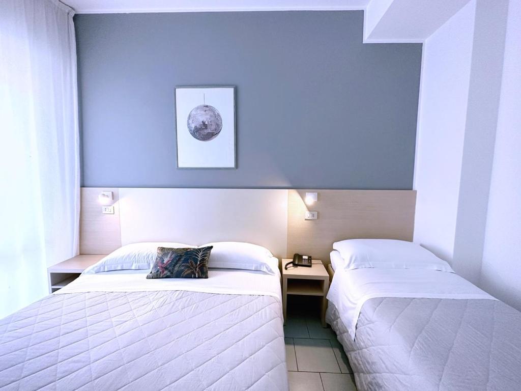 Aura Living Hotel Rimini Kültér fotó